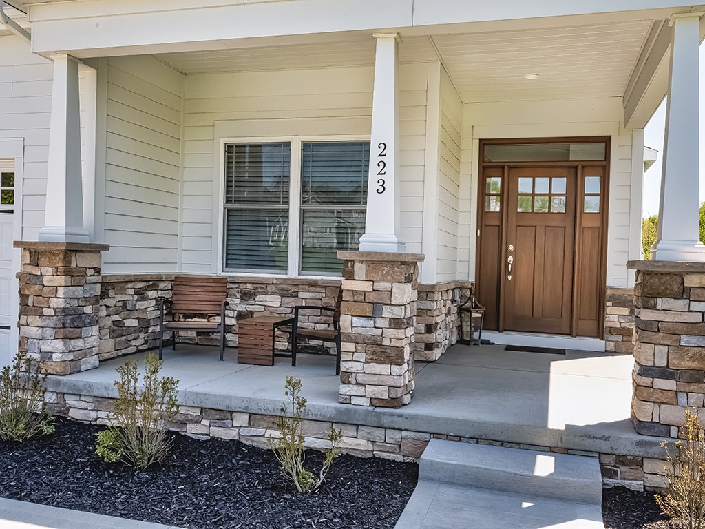 223 Hickory Lane