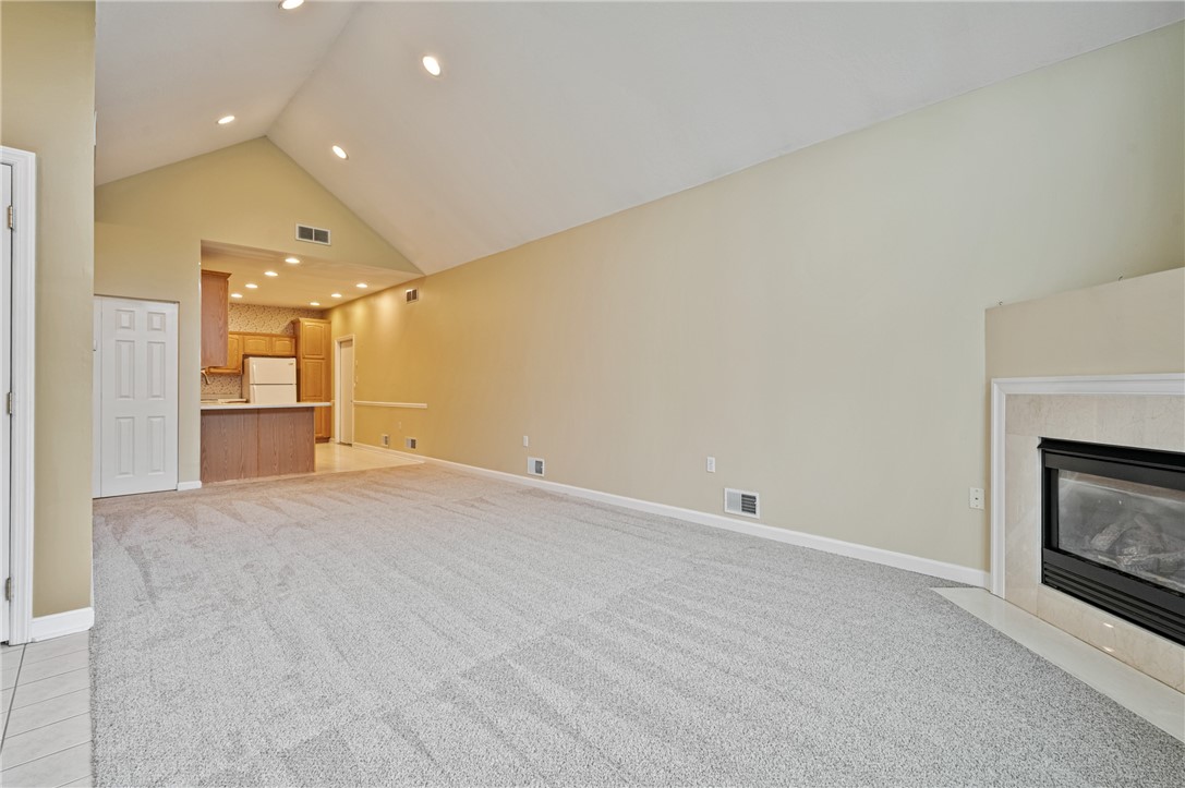 140 Canter Ln