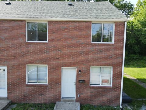 Homes For Sale - 507 Washington Ave Ave<br/> Clairton, PA 15025