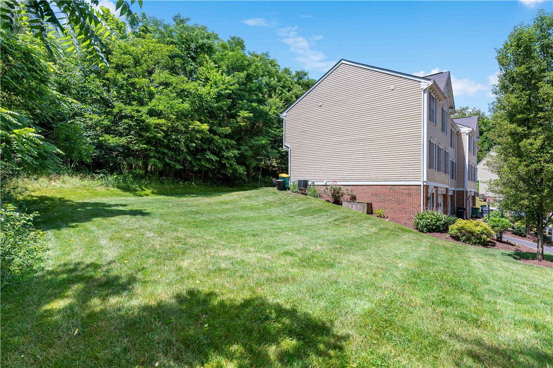 North Strabane, Pennsylvania 15317, United States, 3 Bedrooms Bedrooms, ,3 BathroomsBathrooms,Residential,Active,223218