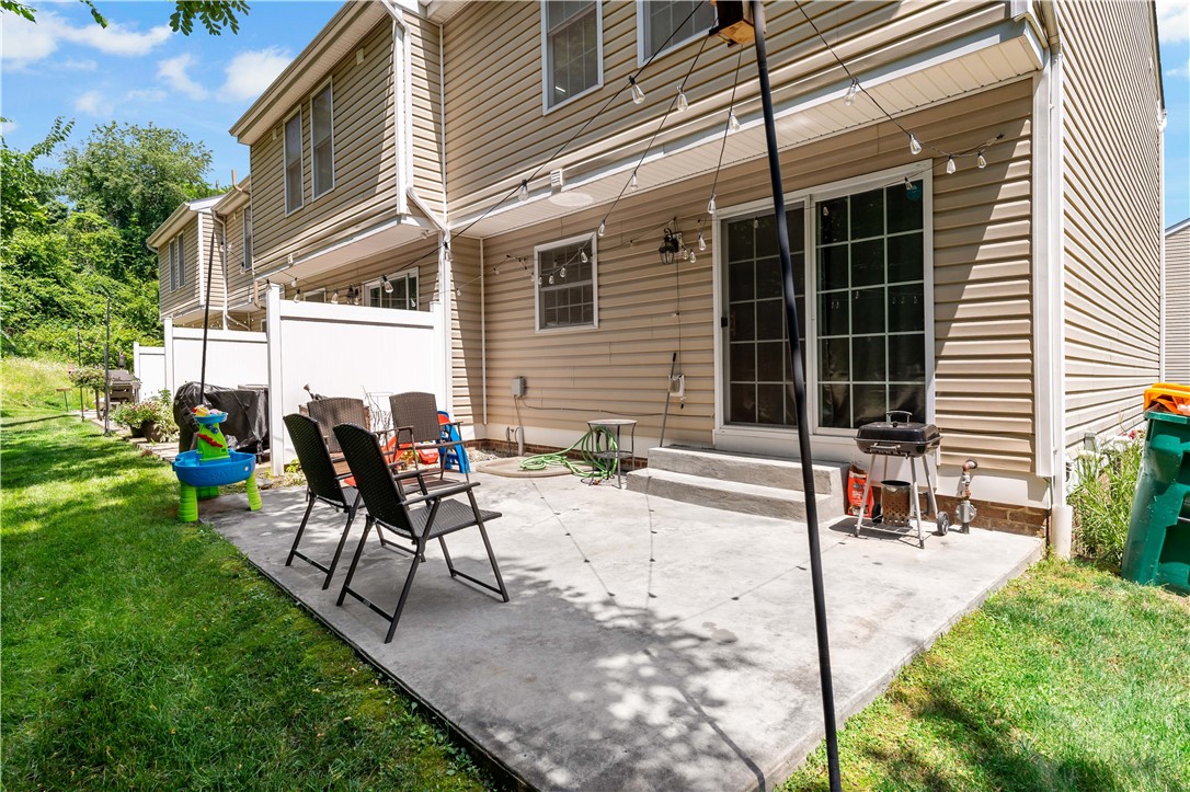 North Strabane, Pennsylvania 15317, United States, 3 Bedrooms Bedrooms, ,3 BathroomsBathrooms,Residential,Active,223218