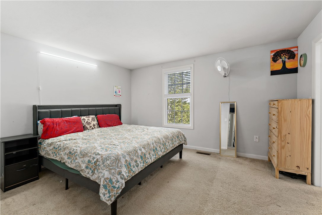 North Strabane, Pennsylvania 15317, United States, 3 Bedrooms Bedrooms, ,3 BathroomsBathrooms,Residential,Active,223218