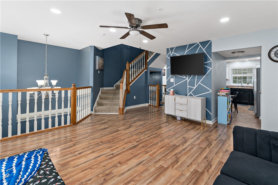 North Strabane, Pennsylvania 15317, United States, 3 Bedrooms Bedrooms, ,3 BathroomsBathrooms,Residential,Active,223218