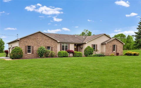 Photo of 244 W Beechwood Rd, Bessemer, PA 16112 (MLS # 1760074)