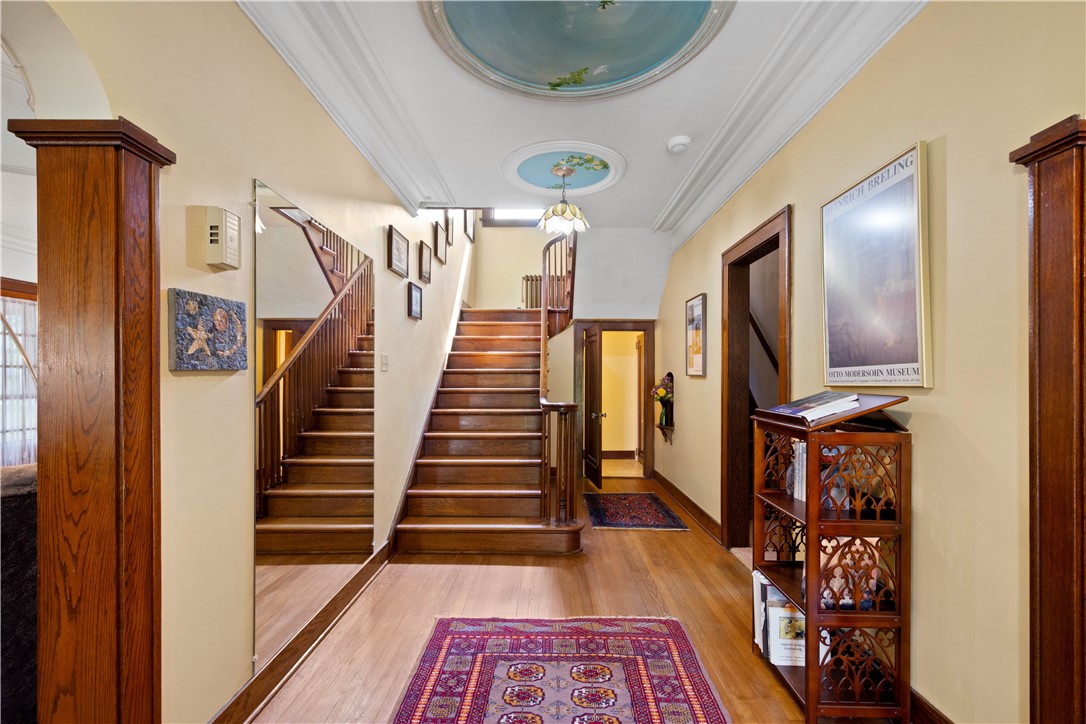 136 Brookside Blvd