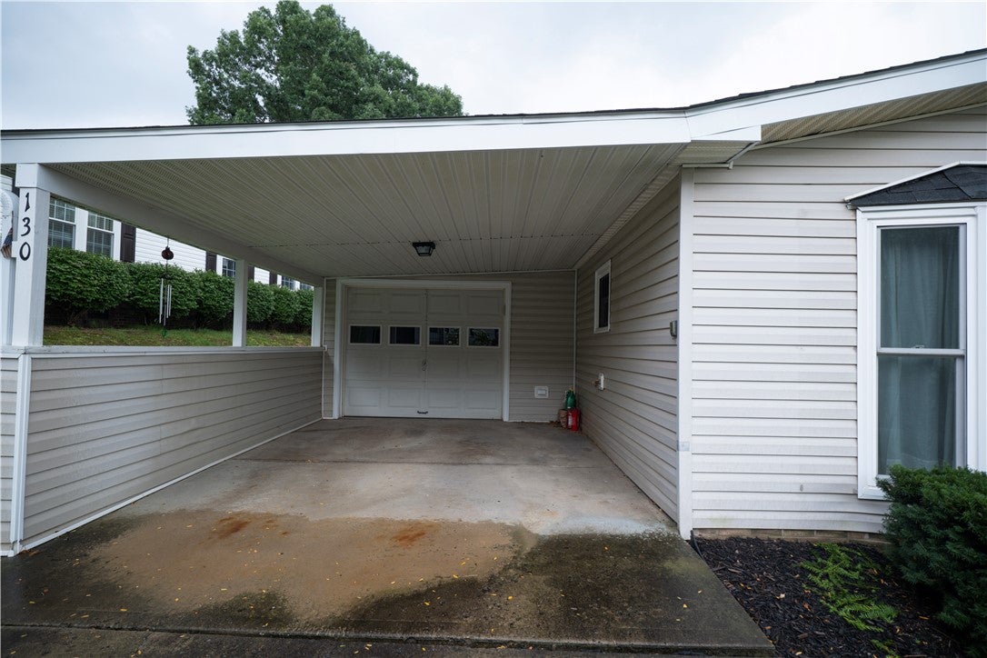 130 Rock Lake Dr