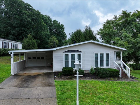 Photo for 130 Rock Lake Dr