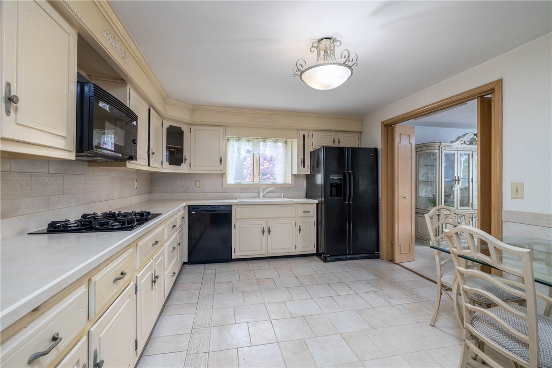 110 Ardennes Court Ct, Trafford, Pennsylvania image 10