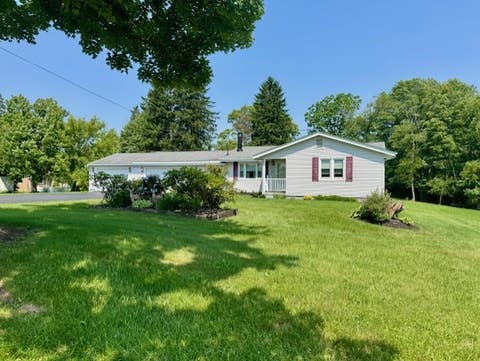 Photo for 982 Smith Rd