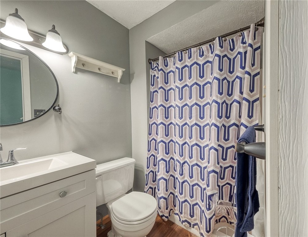 Cranberry Twp, Pennsylvania 16066, United States, 3 Bedrooms Bedrooms, ,4 BathroomsBathrooms,Residential,Active,152758