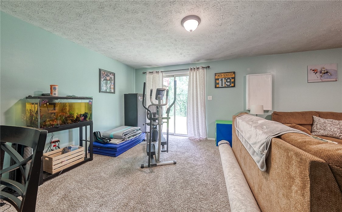 Cranberry Twp, Pennsylvania 16066, United States, 3 Bedrooms Bedrooms, ,4 BathroomsBathrooms,Residential,Active,152758