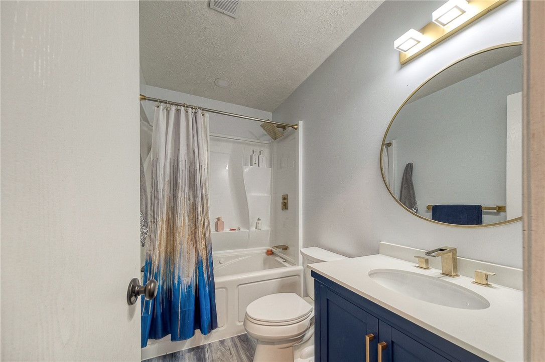 Cranberry Twp, Pennsylvania 16066, United States, 3 Bedrooms Bedrooms, ,4 BathroomsBathrooms,Residential,Active,152758