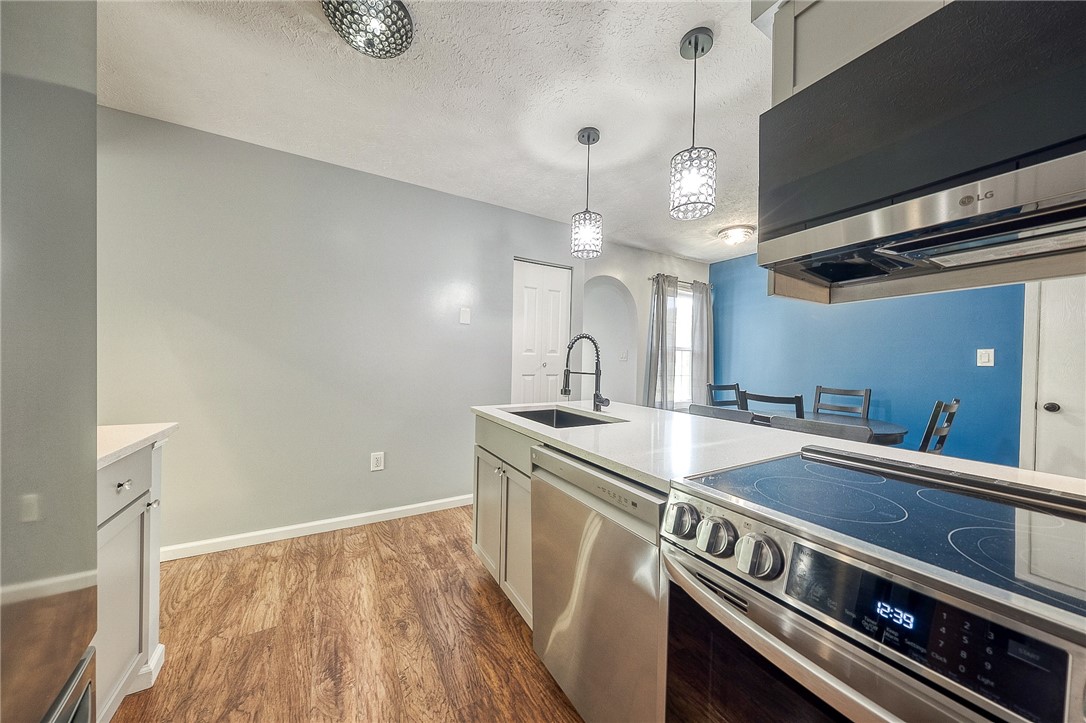 Cranberry Twp, Pennsylvania 16066, United States, 3 Bedrooms Bedrooms, ,4 BathroomsBathrooms,Residential,Active,152758