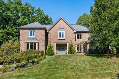 Photo for 301 Chaucer Court North