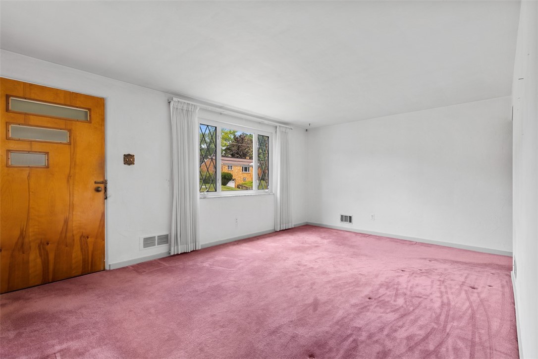 Baldwin Boro, Pennsylvania 15236, United States, 2 Bedrooms Bedrooms, ,2 BathroomsBathrooms,Residential,Contingent,185913