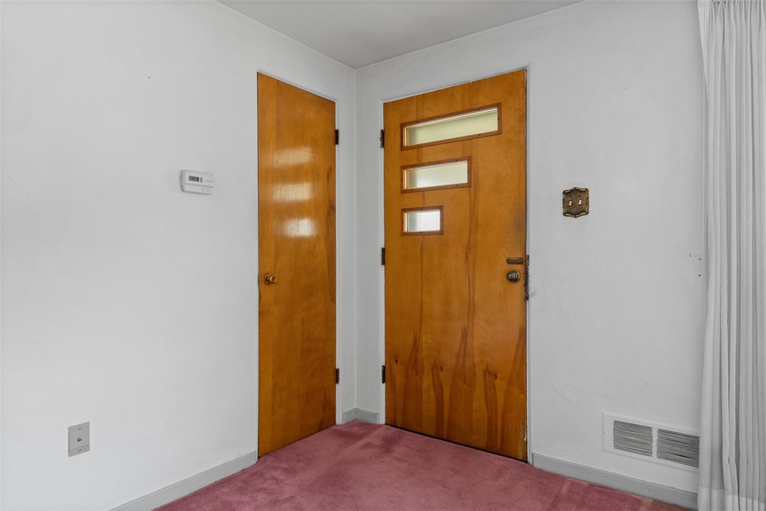 Baldwin Boro, Pennsylvania 15236, United States, 2 Bedrooms Bedrooms, ,2 BathroomsBathrooms,Residential,Contingent,185913