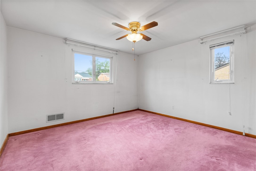 Baldwin Boro, Pennsylvania 15236, United States, 2 Bedrooms Bedrooms, ,2 BathroomsBathrooms,Residential,Contingent,185913