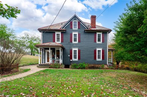 227 Aggas Rd Center Twp PA 16061