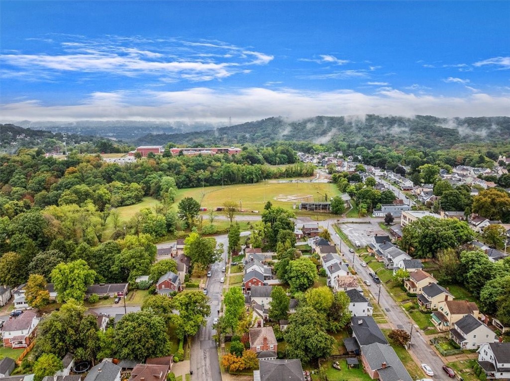 Aliquippa, Pennsylvania 15001, United States, 3 Bedrooms Bedrooms, ,2 BathroomsBathrooms,Residential,Active,218216