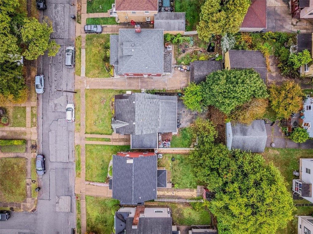 Aliquippa, Pennsylvania 15001, United States, 3 Bedrooms Bedrooms, ,2 BathroomsBathrooms,Residential,Active,218216