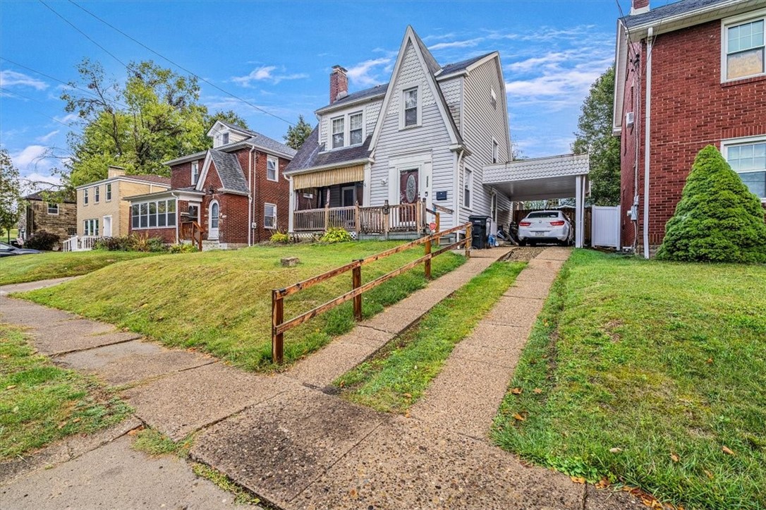 Aliquippa, Pennsylvania 15001, United States, 3 Bedrooms Bedrooms, ,2 BathroomsBathrooms,Residential,Active,218216