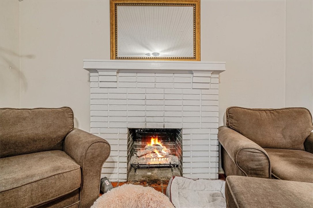 Aliquippa, Pennsylvania 15001, United States, 3 Bedrooms Bedrooms, ,2 BathroomsBathrooms,Residential,Active,218216