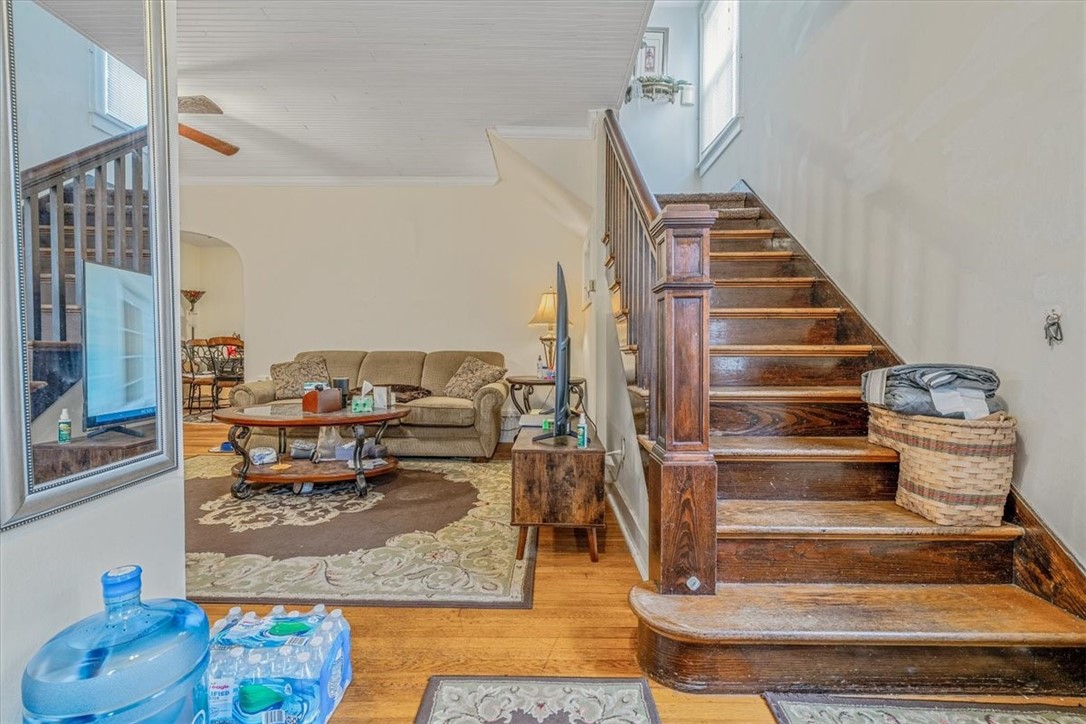 Aliquippa, Pennsylvania 15001, United States, 3 Bedrooms Bedrooms, ,2 BathroomsBathrooms,Residential,Active,218216