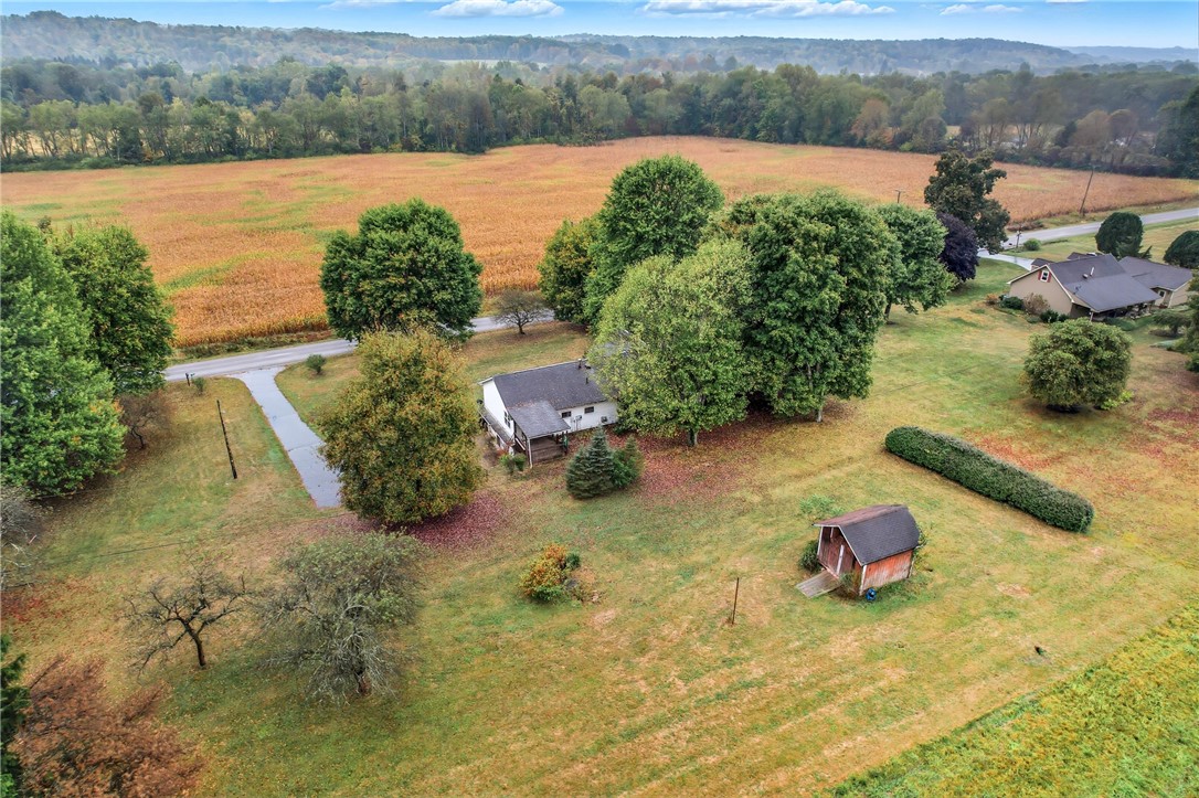 Perry Twp, Pennsylvania 16130, United States, 3 Bedrooms Bedrooms, ,1 BathroomBathrooms,Residential,Active,217072