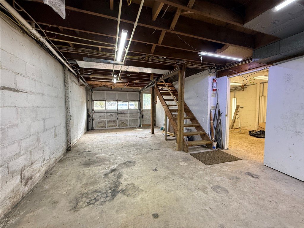 Perry Twp, Pennsylvania 16130, United States, 3 Bedrooms Bedrooms, ,1 BathroomBathrooms,Residential,Active,217072