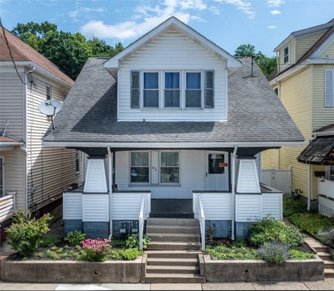 Photo for 628 Hawthorne Ave