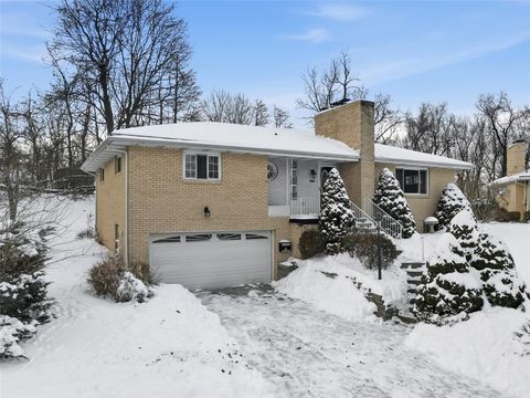 431 Colonial Dr Monroeville PA 15146