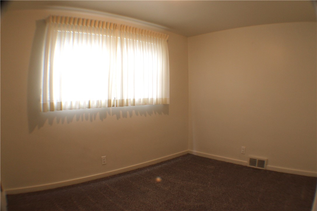 84 Pennsylvania Ave Blvd, Monessen, Pennsylvania image 12