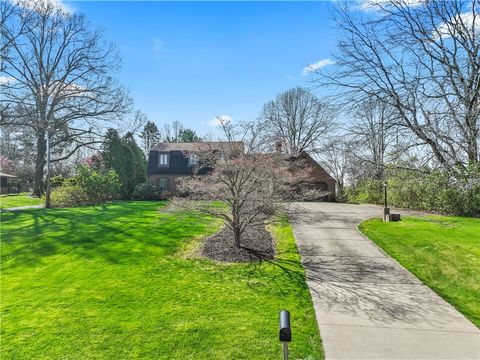 Photo for 2055 Tuscarawas Rd