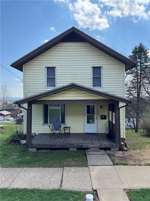 Photo of 1354 Water St, Indiana, PA 15701 (MLS # 1746193)