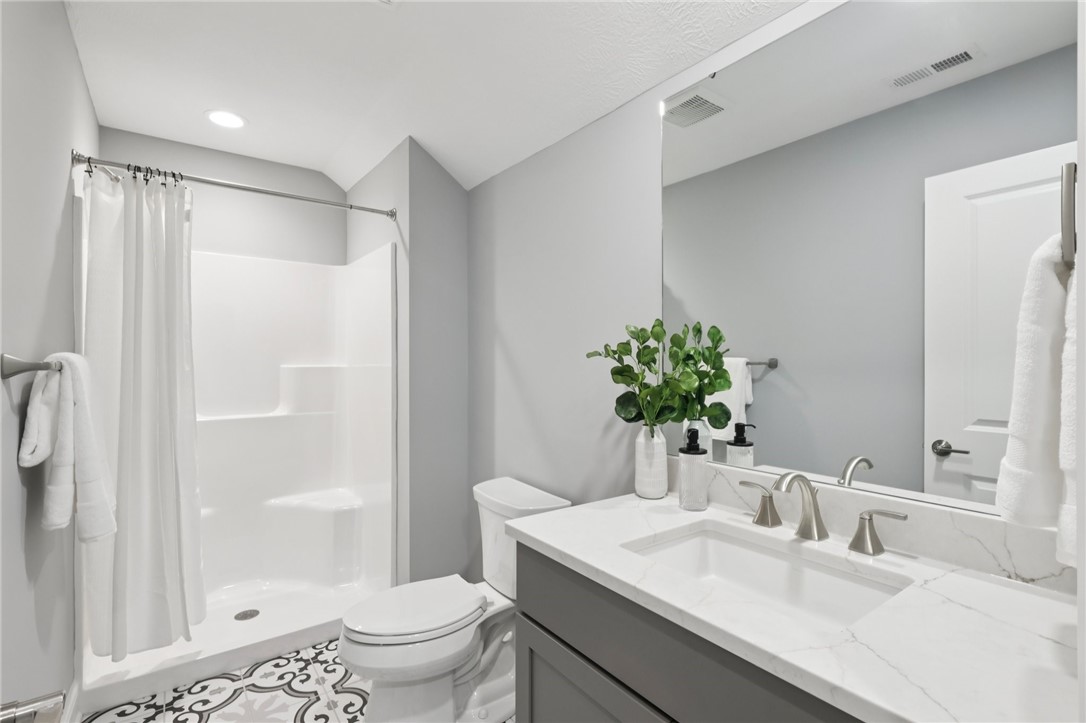 Marshall, Pennsylvania 15090, United States, 4 Bedrooms Bedrooms, ,4 BathroomsBathrooms,Residential,Active,145784