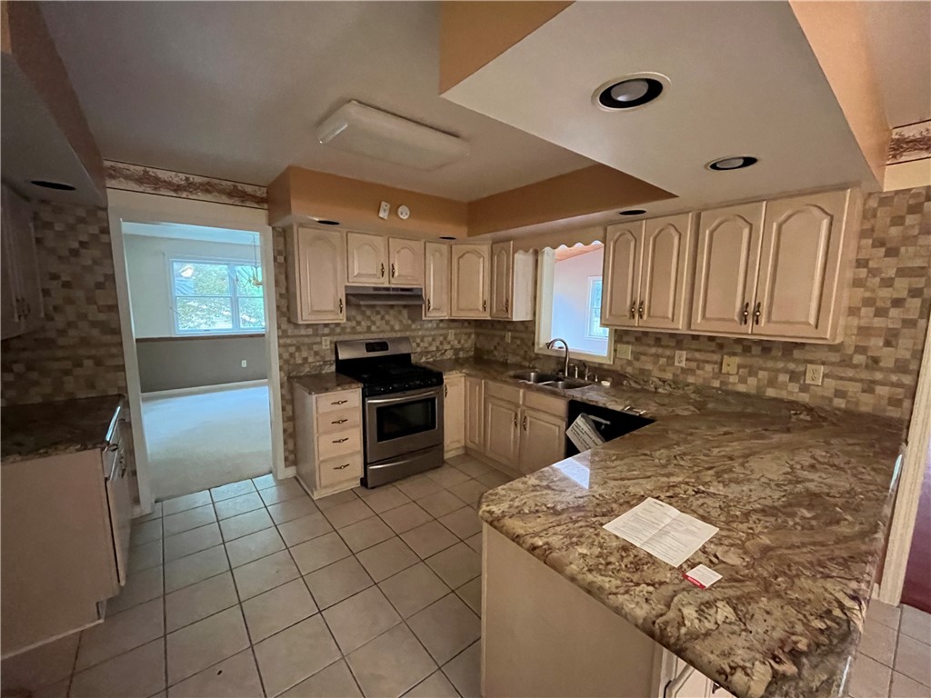 391 Miramar Road