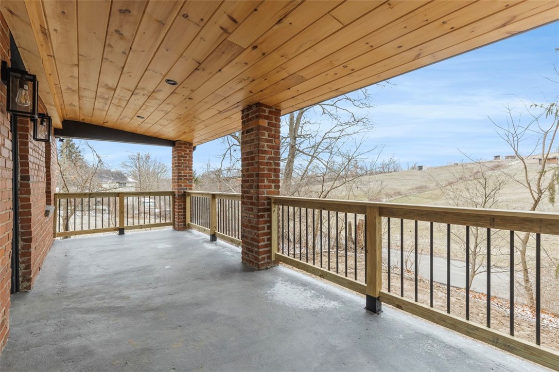 Chartiers, Pennsylvania 15301, United States, 2 Bedrooms Bedrooms, ,1 BathroomBathrooms,Residential,Active,85355