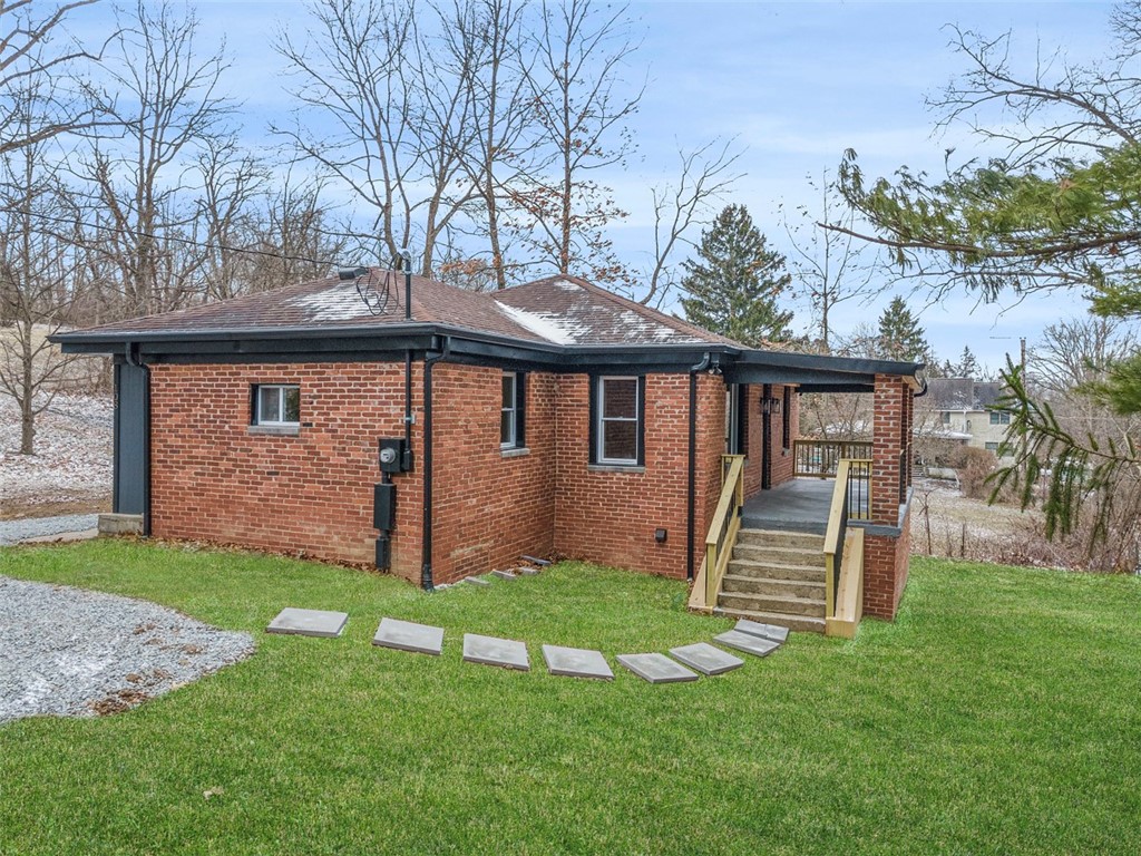 Chartiers, Pennsylvania 15301, United States, 2 Bedrooms Bedrooms, ,1 BathroomBathrooms,Residential,Active,85355