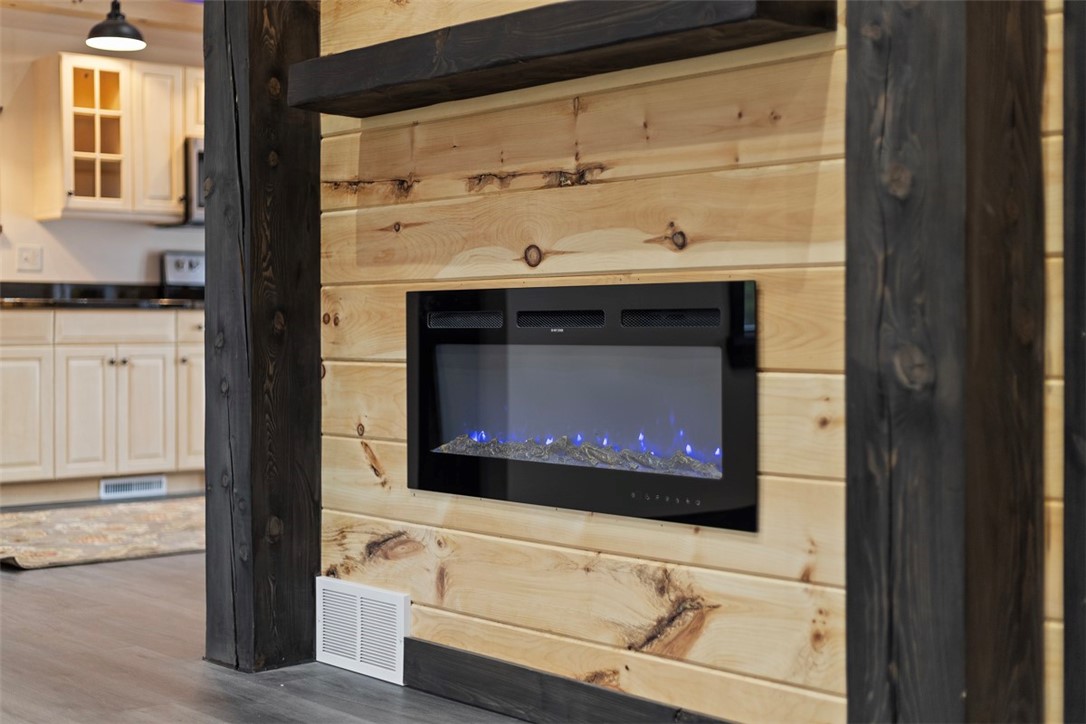 Chartiers, Pennsylvania 15301, United States, 2 Bedrooms Bedrooms, ,1 BathroomBathrooms,Residential,Active,85355