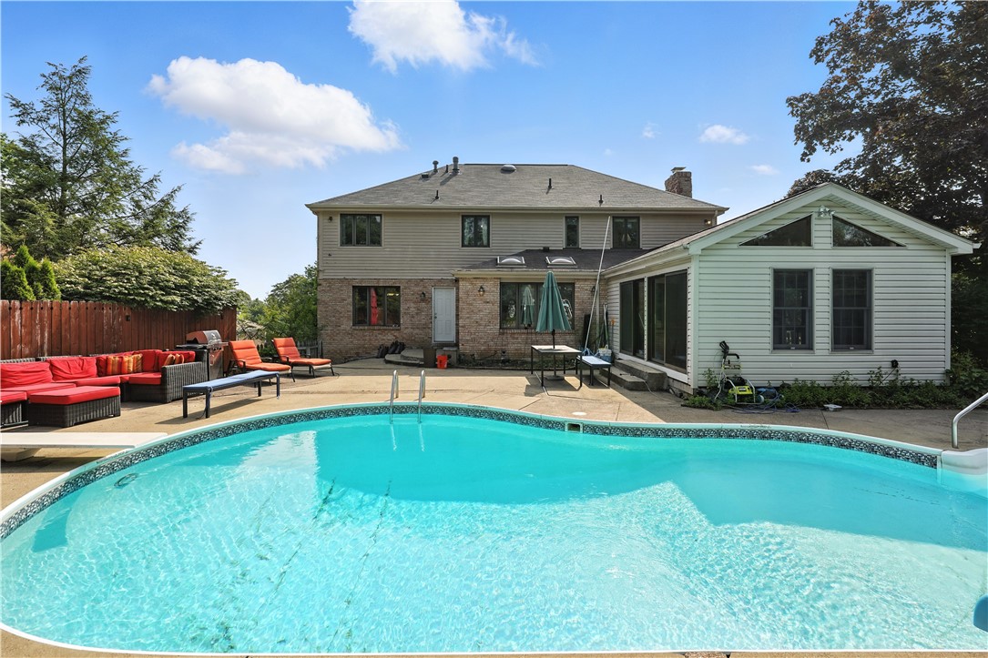 2503 Birchwood Court
