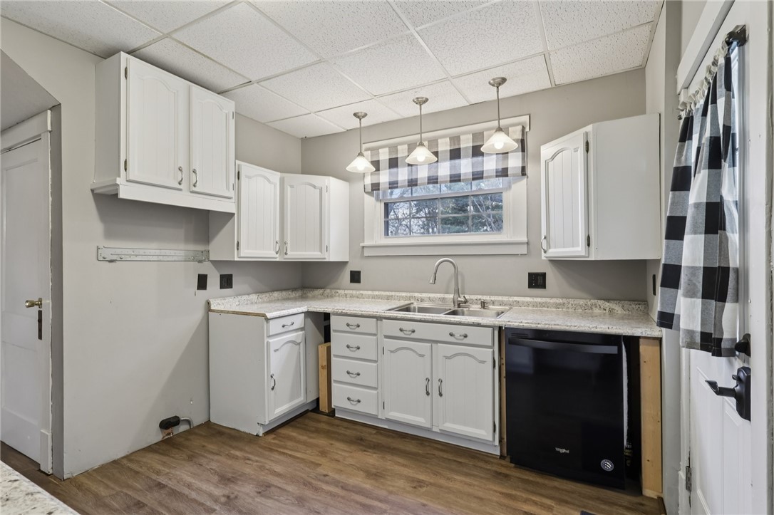 South Connellsville, Pennsylvania 15425, United States, 3 Bedrooms Bedrooms, ,2 BathroomsBathrooms,Residential,Active,235321