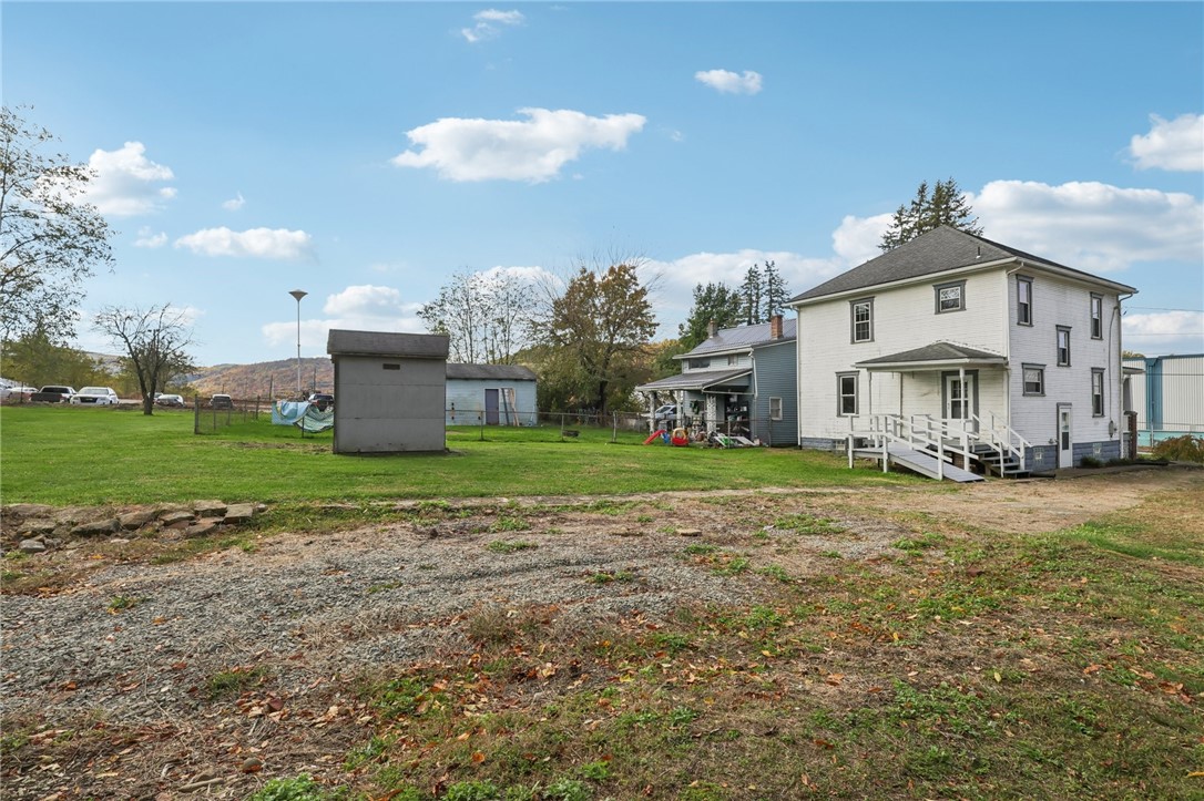 South Connellsville, Pennsylvania 15425, United States, 3 Bedrooms Bedrooms, ,2 BathroomsBathrooms,Residential,Active,235321