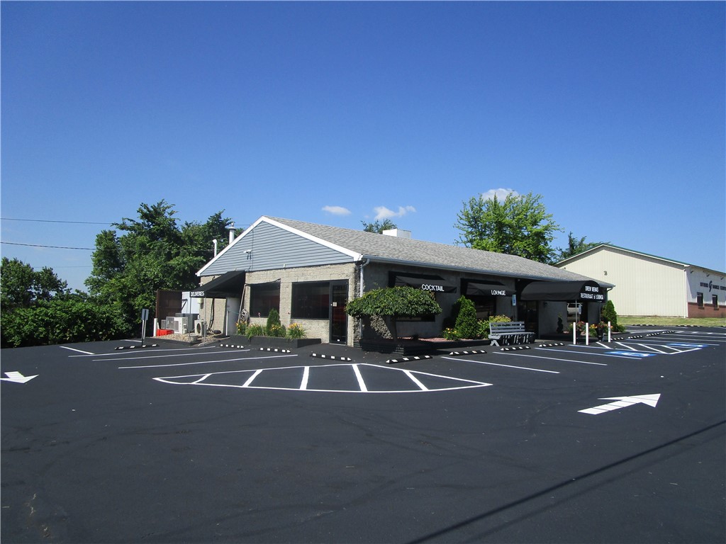 1456 Lincoln Hwy