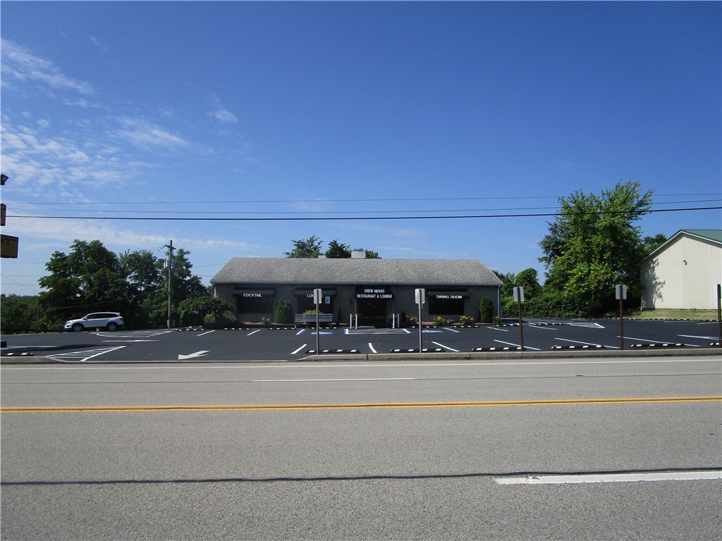 1456 Lincoln Hwy
