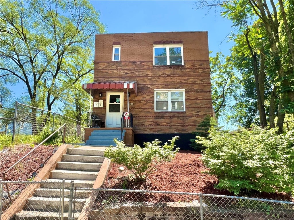 806 Inwood St