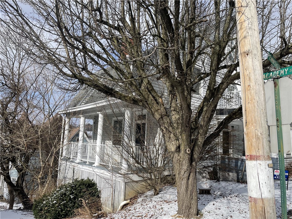 340 N Pennsylvania Ave