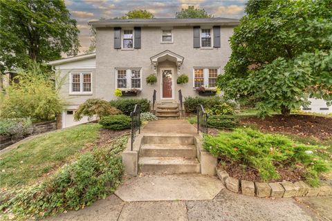 Photo of 624 N Meadowcroft Ave, Pittsburgh, PA 15216 (MLS # 1742030)
