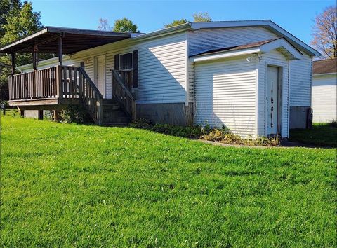 Photo of 2278 Egypt Rd, Brockway, PA 15824 (MLS # 1725222)
