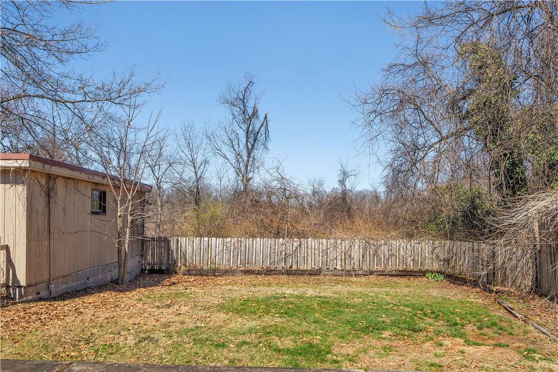 614 Tartan Dr Dr, Monroeville, Pennsylvania image 6