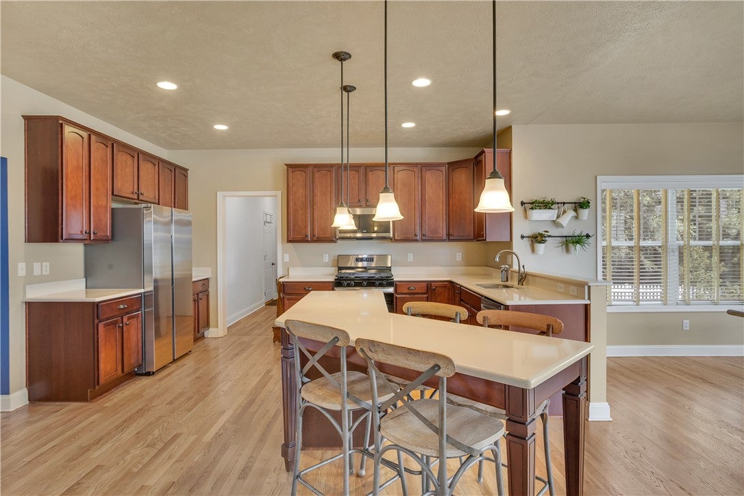 213 Windham Ln